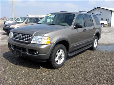 Used Ford Explorer 2003 : $8995