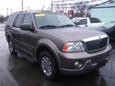 Used Lincoln Navigator 2003 : $0