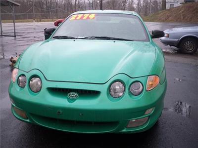 Used Hyundai Tiburon 2000 : $2774