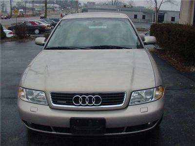 Used Audi A4 2001 : $8995