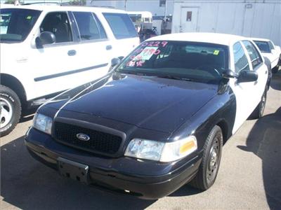 Used Ford CrownVictoria 2004 : $9980