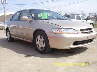 Used Honda Accord 2000 : $4500
