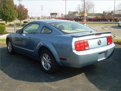 Used Ford Mustang 2007 : $11990