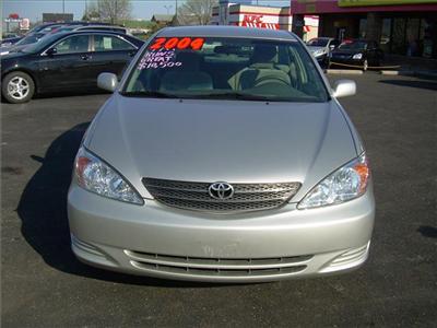 Used Toyota Camry 2004 : $9490