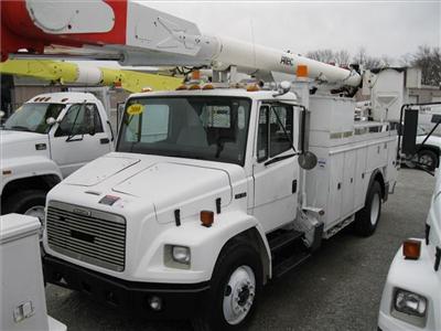 Used Freightliner FL70 2000 : $13500