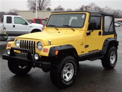 Used Jeep Wrangler 2000 : $10900