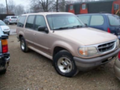 Used Ford Explorer 1995 : $1650