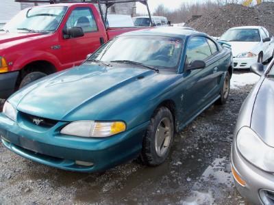 Used Ford Mustang 1996 : $1850