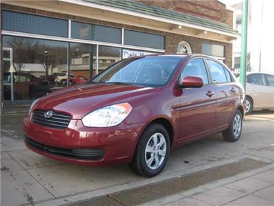 Used Hyundai Accent 2010 : $12495
