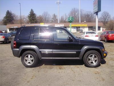 Used Jeep Liberty 2006 : $10990