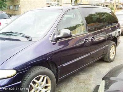 Used Dodge GrandCaravan 1998 : $2000