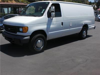 Used Ford Econoline 2006 : $8995
