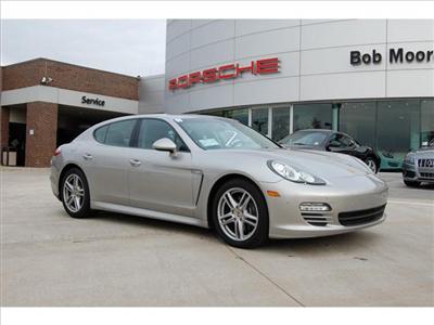 New Porsche PanameraPanamera4 2011 : $0