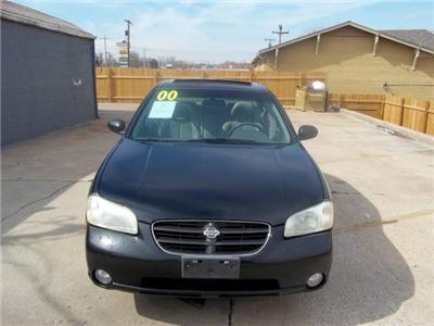 Used Nissan Maxima 2000 : $6500