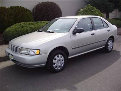 Used Nissan Sentra 1995 : $4295