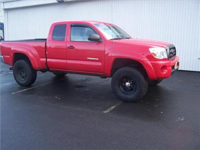 Used Toyota Tacoma 2006 : $16777
