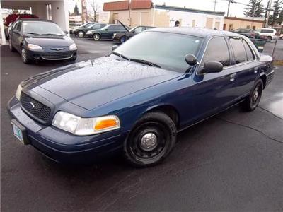 Used Ford CrownVictoria 2005 : $7999