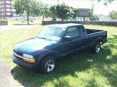 Used Chevrolet S10 1998 : $3799