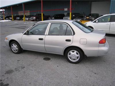 Used Toyota Corolla 2000 : $3950