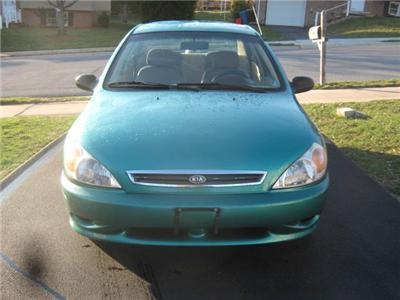 Used Kia Rio 2001 : $3300