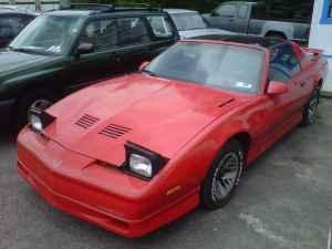 Used Pontiac Firebird 1988 : $3495