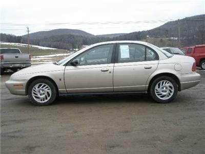 Used Saturn SSeries 1998 : $3200