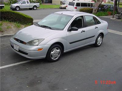 Used Ford Focus 2003 : $3100