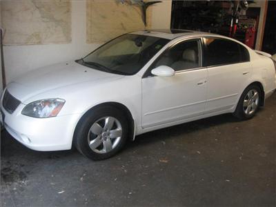 Used Nissan Altima 2003 : $5999