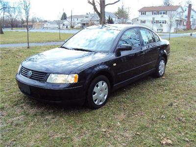 Used Volkswagen Passat 1999 : $4995