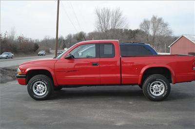 Used Dodge Dakota 1999 : $7495