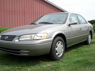 Used Toyota Camry 1999 : $4695