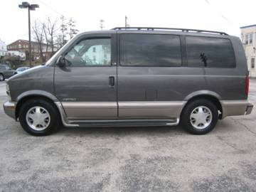 Used Chevrolet Astro 2001 : $2995