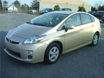 Used Toyota Prius 2010 : $17900