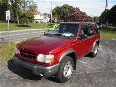 Used Ford Explorer 2000 : $0