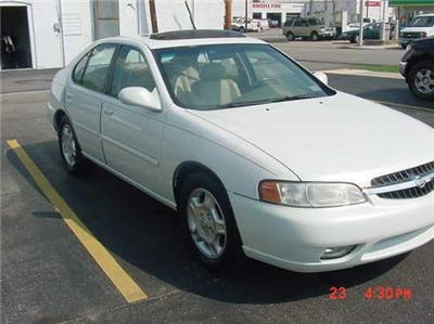 Used Nissan Altima 2001 : $7295