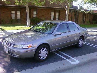 Used Toyota Camry 1998 : $5995