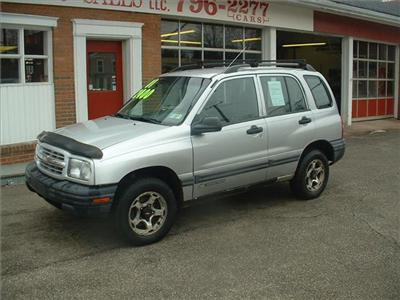 Used Chevrolet Tracker 2001 : $1399