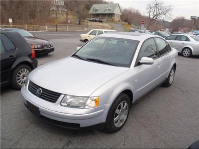 Used Volkswagen Passat 2000 : $6595
