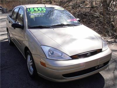 Used Ford Focus 2000 : $5495