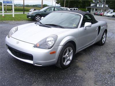 Used Toyota MR2Spyder 2000 : $7995