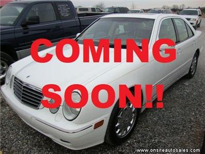 Used Mercedes-Benz EClass 2001 : $11995