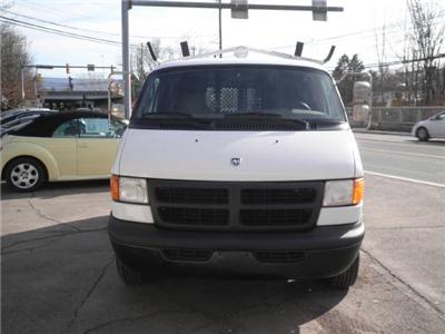 Used Dodge RamVan 2001 : $5495