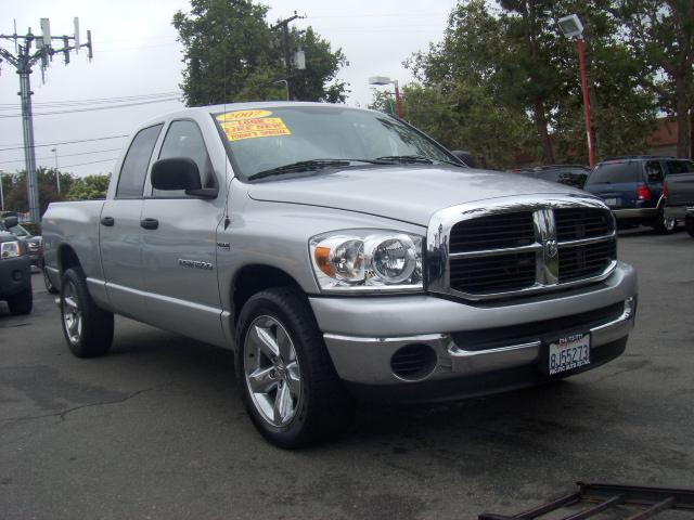 Used Dodge Ram Pickup 2007 : $14500