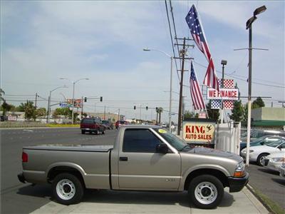 Used Chevrolet S10 2002 : $5495