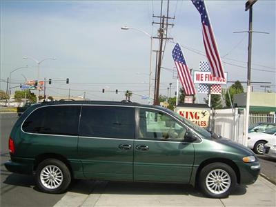 Used Chrysler TownandCountry 2000 : $5495