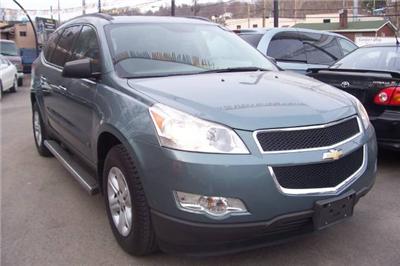 Used Chevrolet Traverse 2009 : $17951