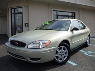 Used Ford Taurus 2006 : $6995