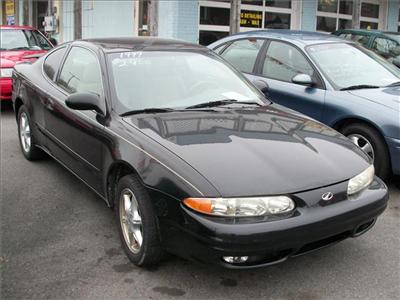 Used Oldsmobile Alero 1999 : $2300