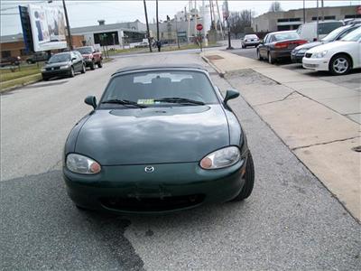 Used Mazda MX5Miata 1999 : $5495