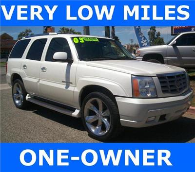 Used Cadillac Escalade 2003 : $17995